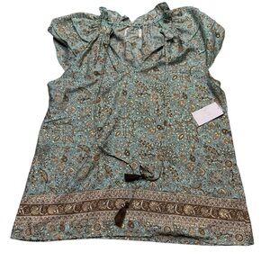 Perry Walker Collective Varina Top Silk
Blend‎